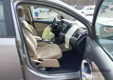 2015 Dodge Journey American Value Pkg from USA, damaged, VIN 3C4PDCAB6FT592293